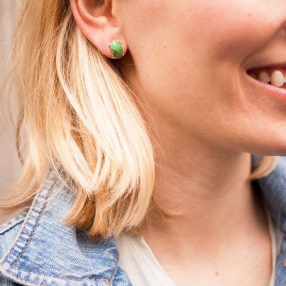 🛑 SOLD 🛑Chloe + Isabel Studs NWOT - Picture 2 of 4